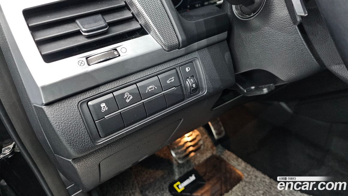 KG_Mobility_Ssangyong Rexton 2021