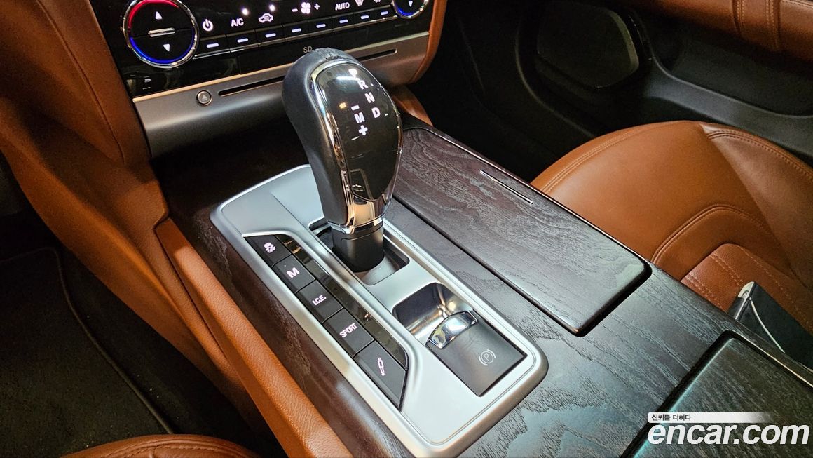 Maserati Quattroporte 2014