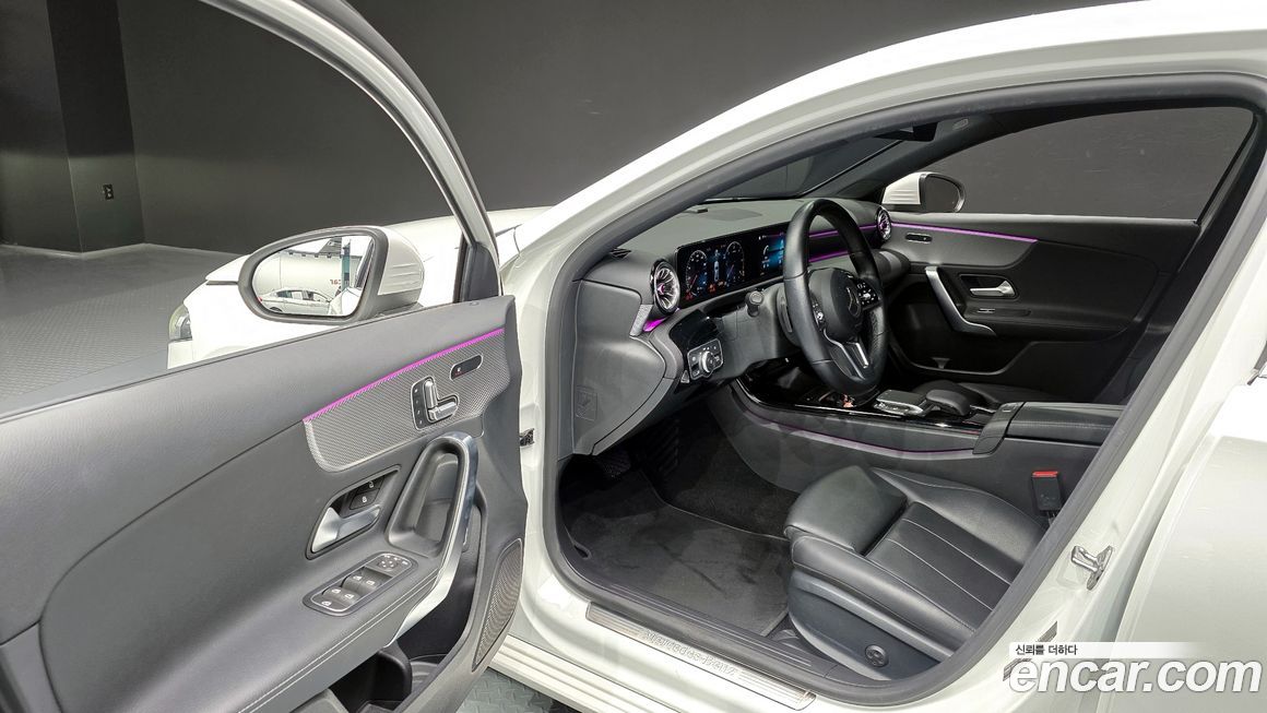 Mercedes-Benz A-Class 2021