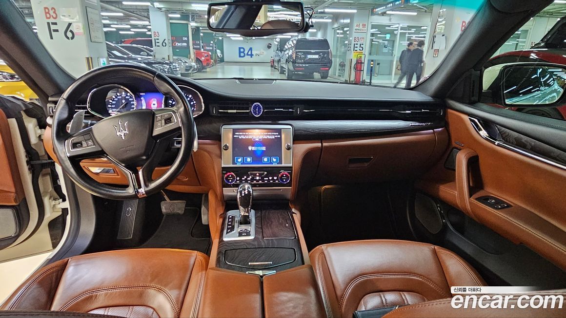 Maserati Quattroporte 2014