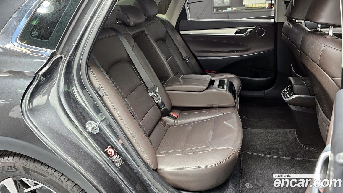 Hyundai Grandeur 2020