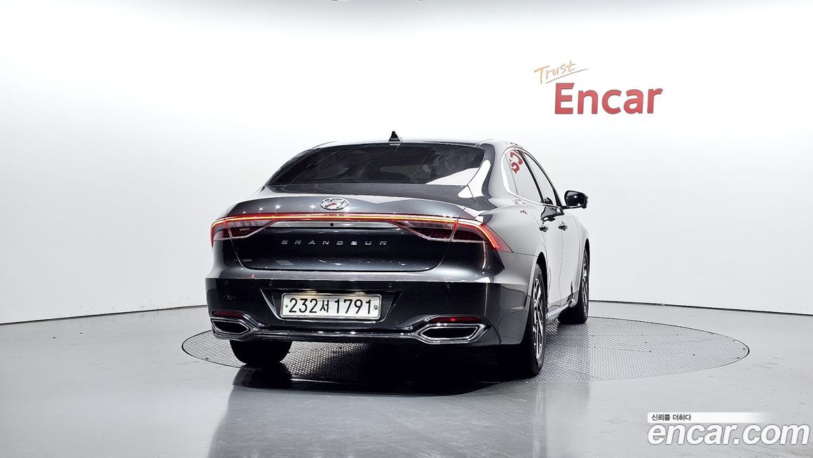 Hyundai Grandeur 2020