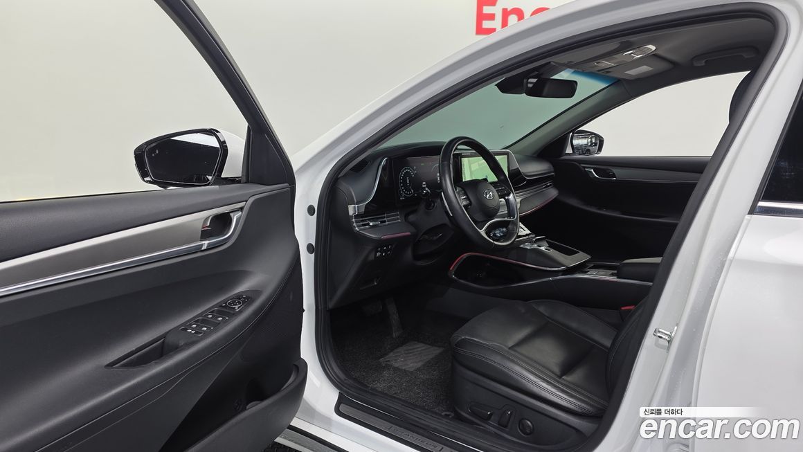 Hyundai Grandeur 2022