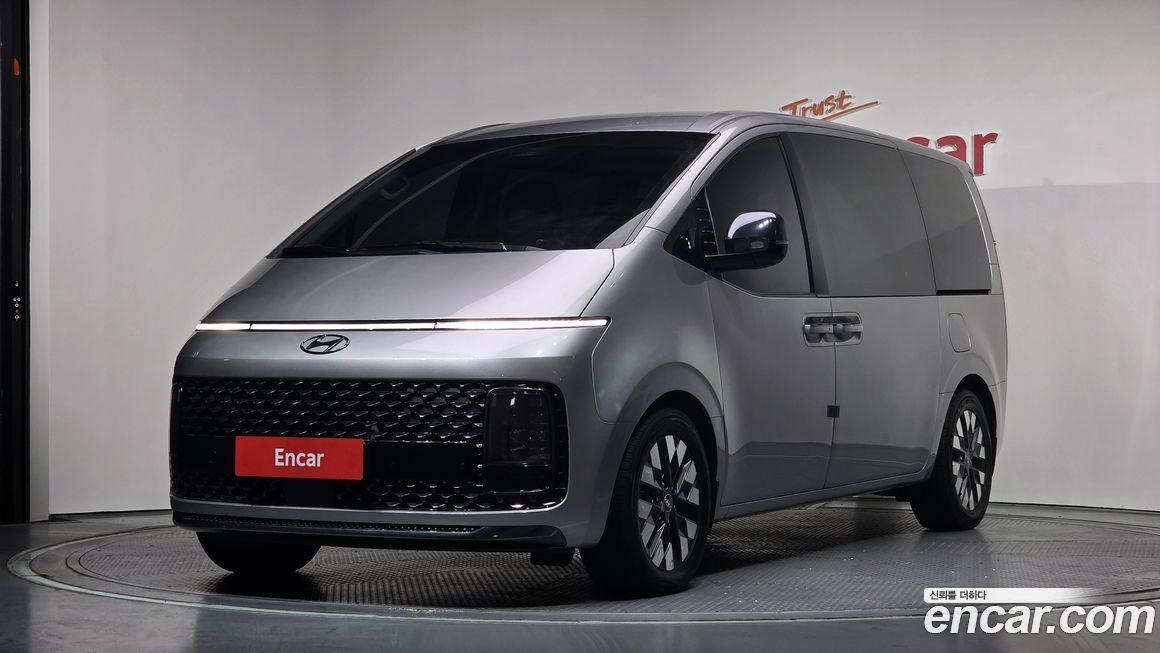 Hyundai Staria 2023