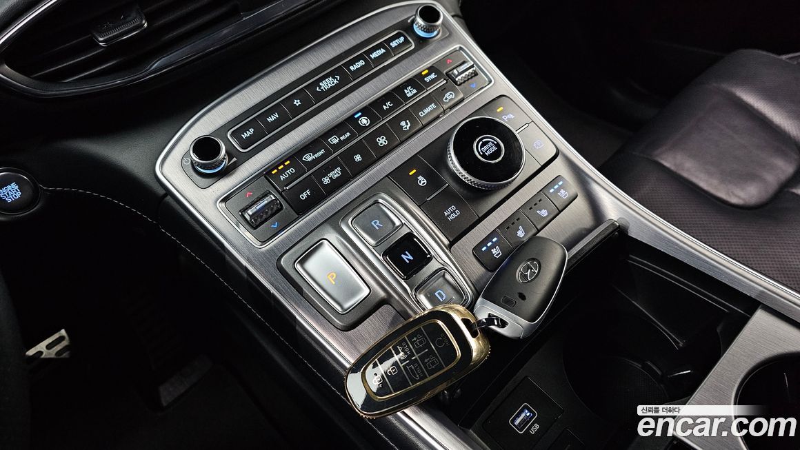 Hyundai Santafe 2022