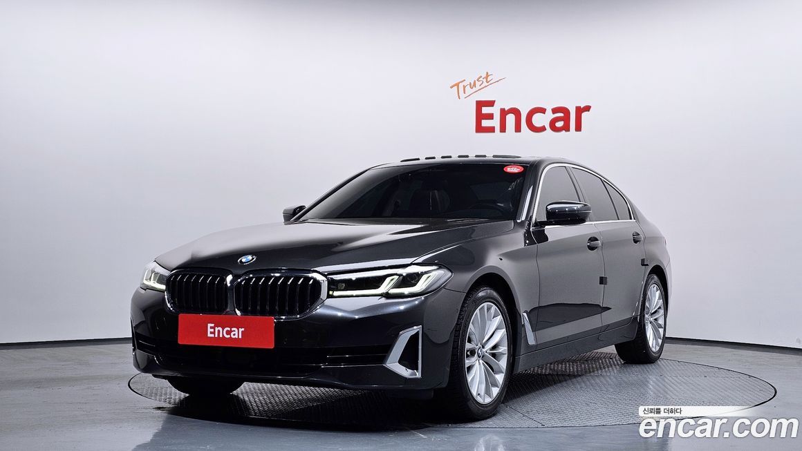 BMW 5-Series 2021