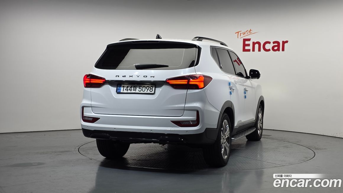 KG_Mobility_Ssangyong Rexton 2023