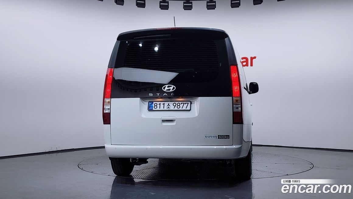 Hyundai Staria 2025