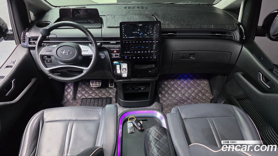 Hyundai Staria 2023