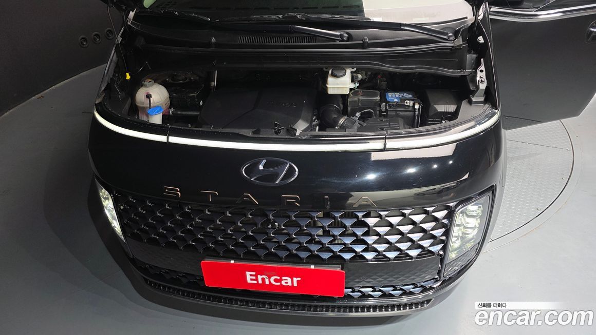 Hyundai Staria 2023