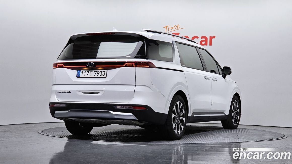 Kia Canival 2021