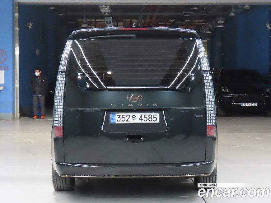 Hyundai Staria 2023