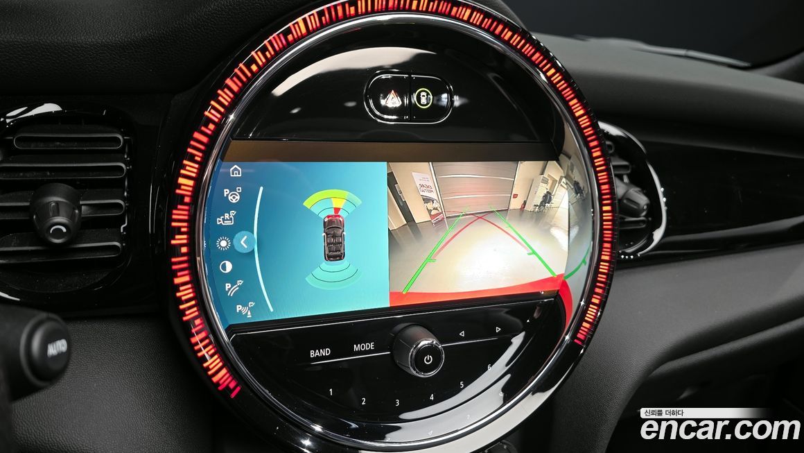 Mini Cooper Convertible 2024