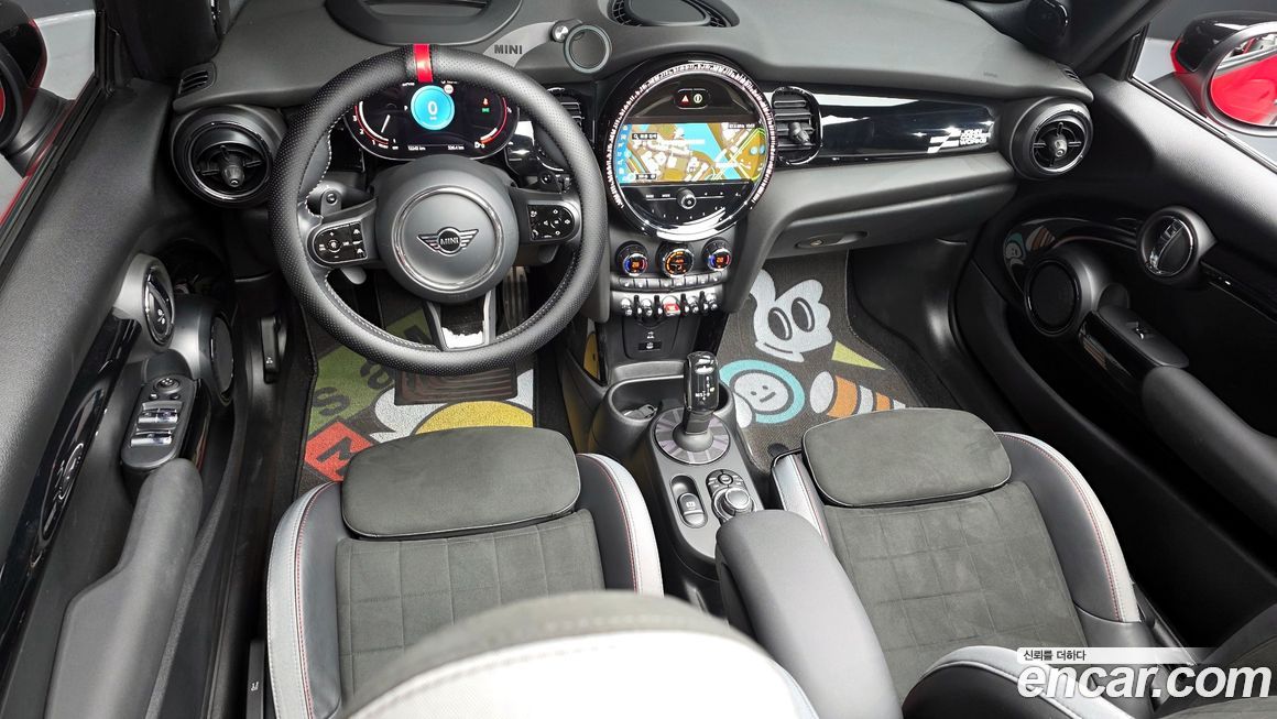 Mini Cooper Convertible 2024