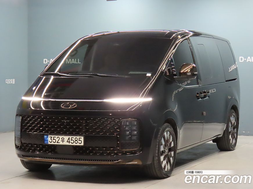 Hyundai Staria 2023