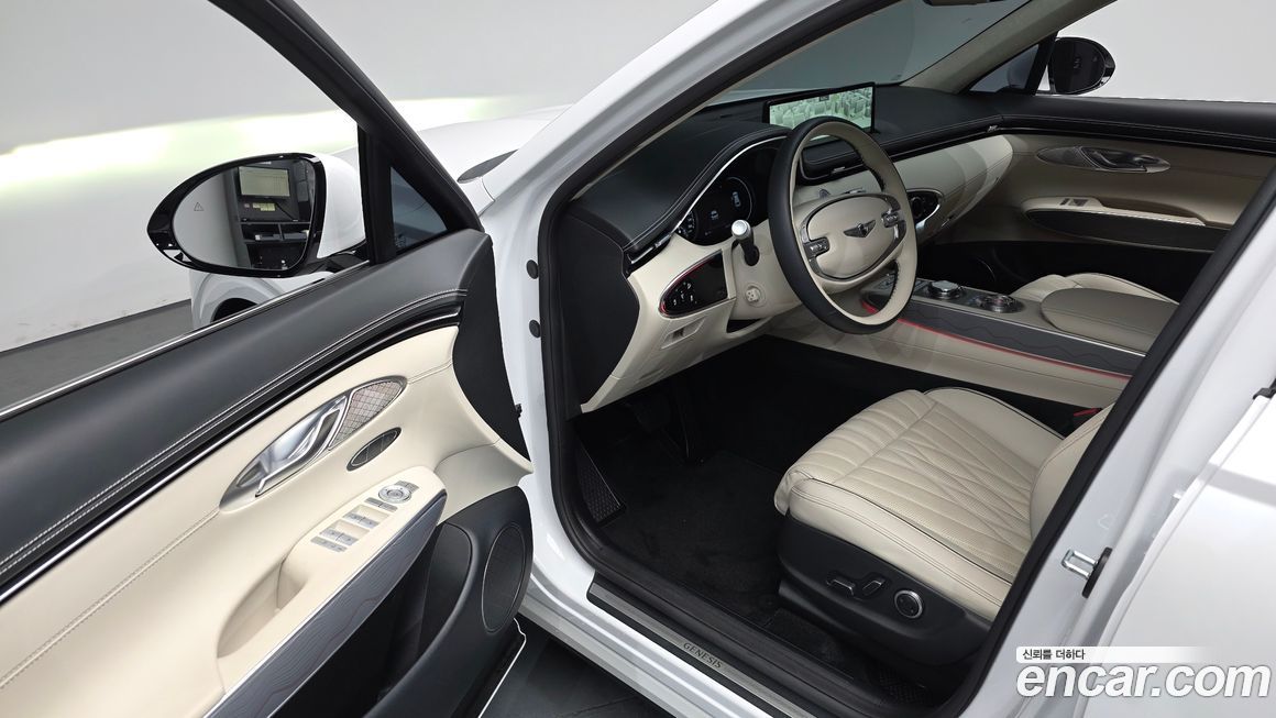 Genesis GV70 2023