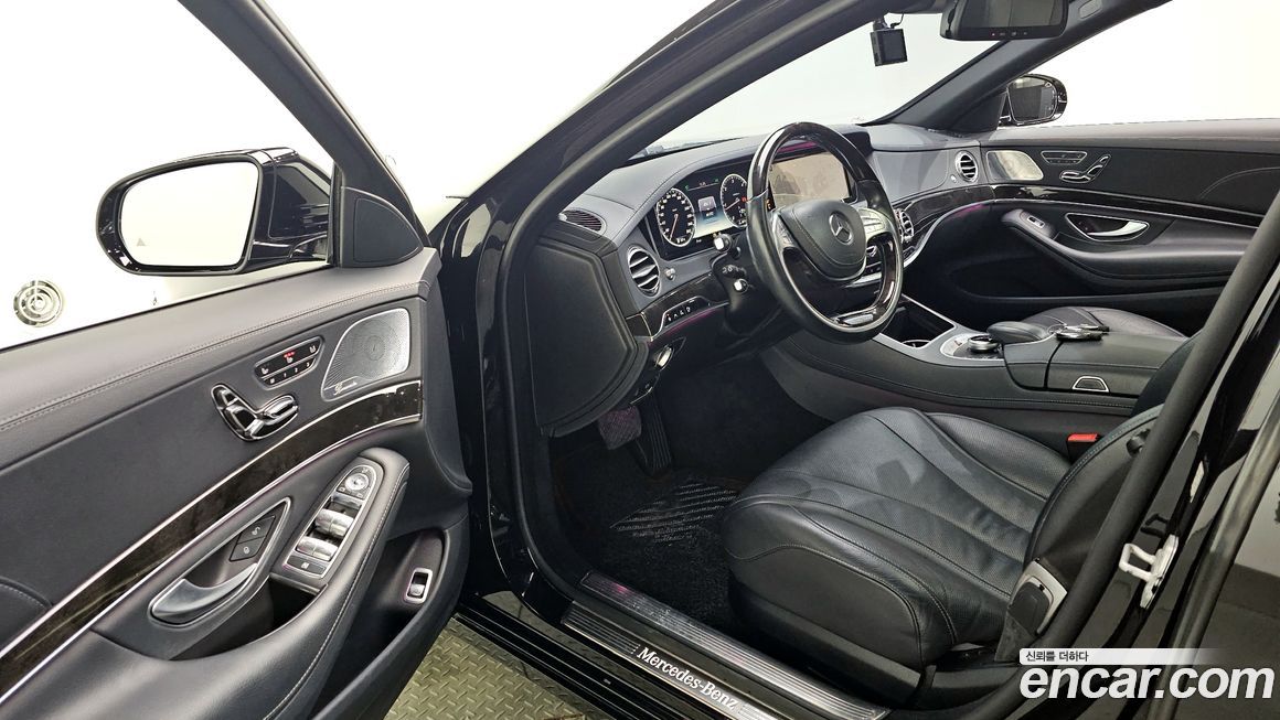 Mercedes-Benz S-Class 2015