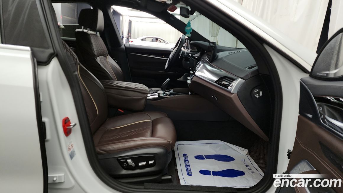 BMW Gran Turismo 2022