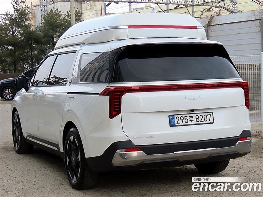 Kia Canival 2024