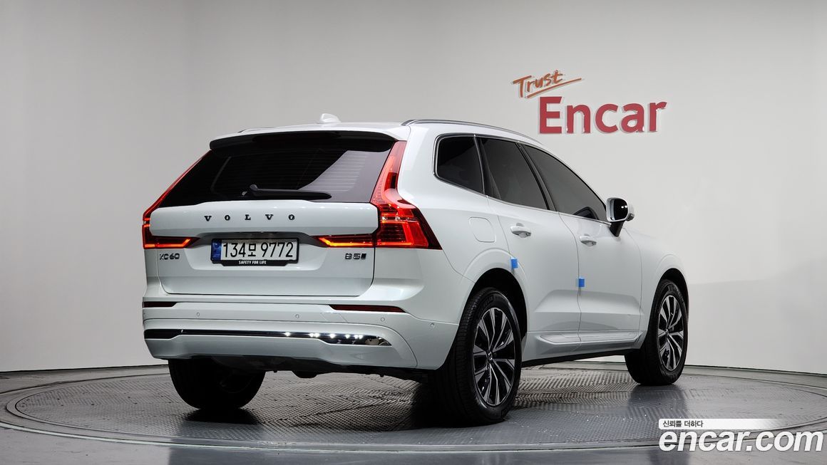 Volvo XC60 2024