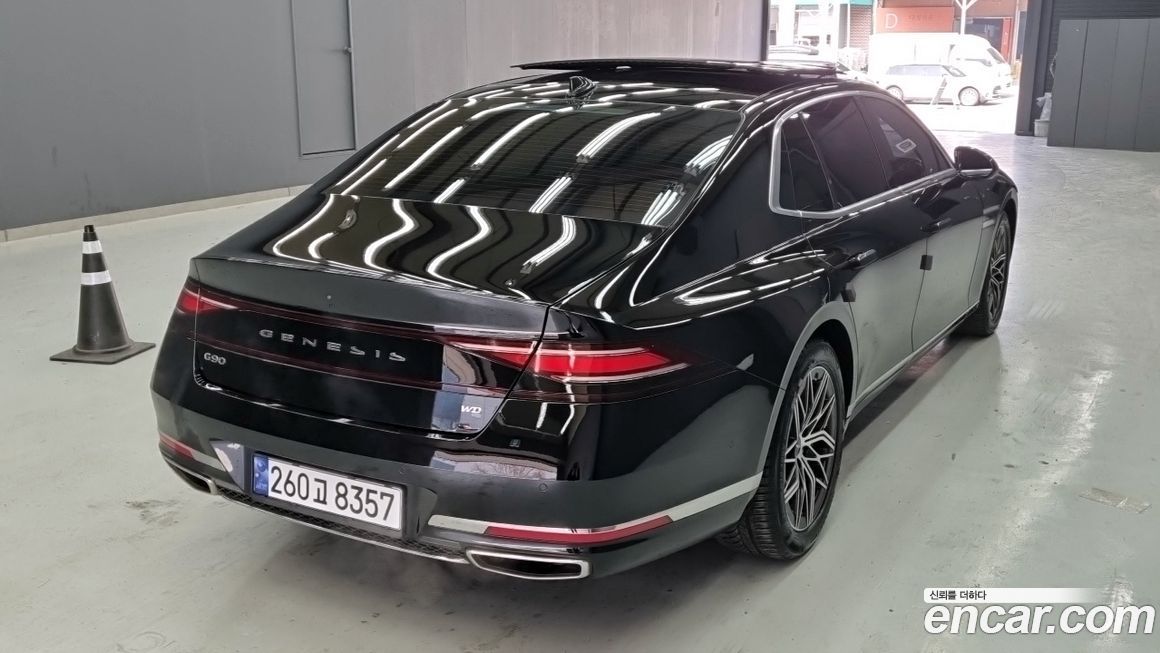 Genesis G90 2023