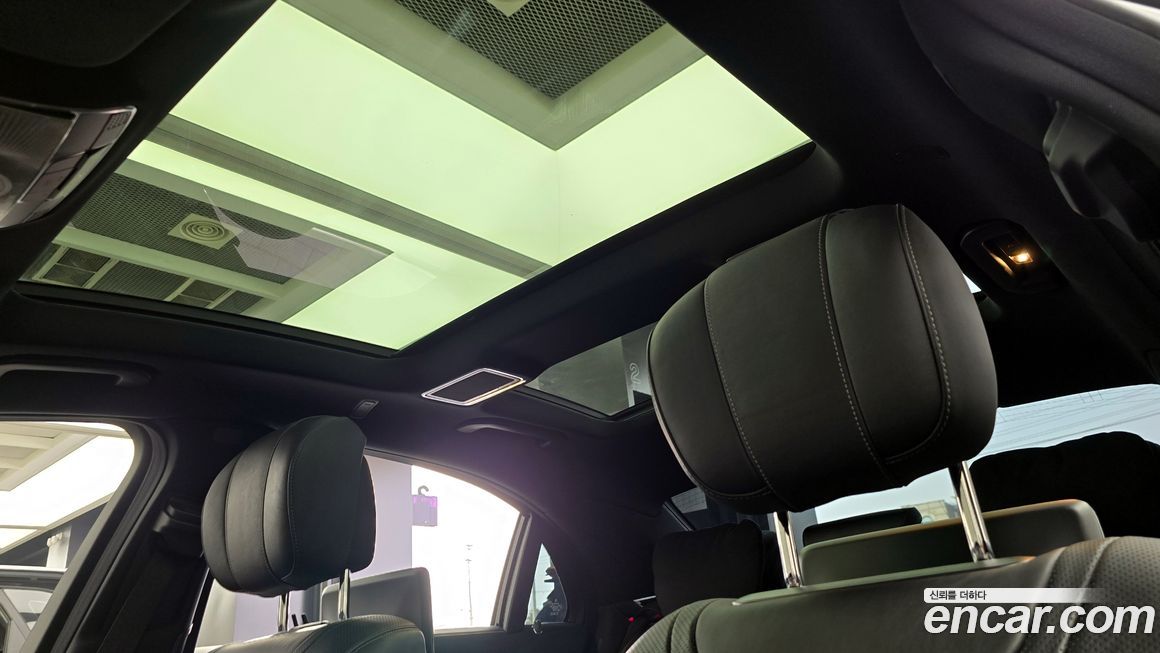 Mercedes-Benz S-Class 2020