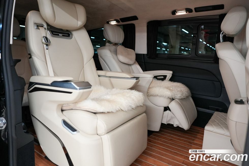 Mercedes-Benz V-Class 2021