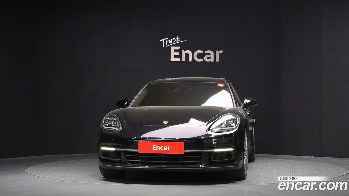 Porsche Panamera 2018