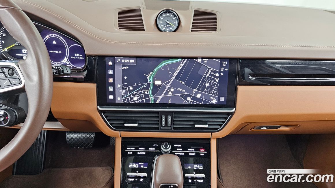 Porsche Cayenne 2022