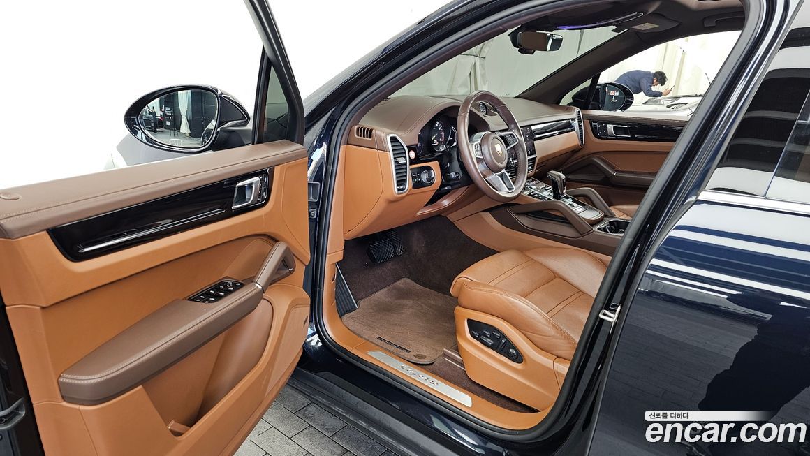 Porsche Cayenne 2022