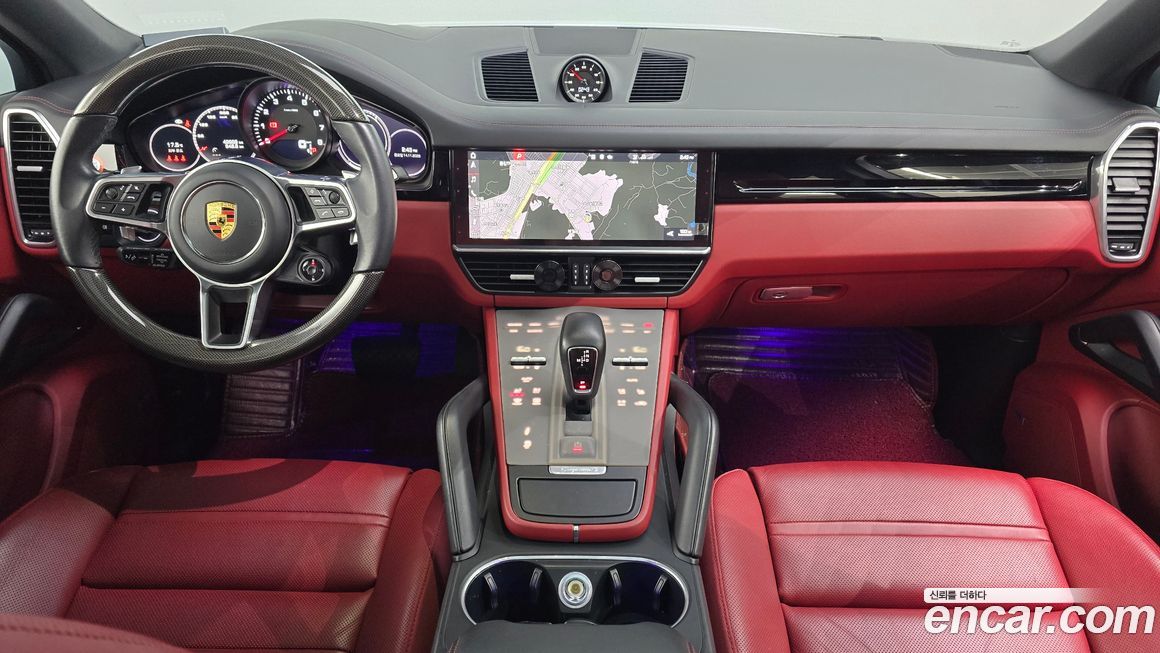 Porsche Cayenne 2021