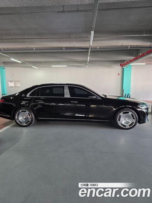 Mercedes-Benz S-Class 2022