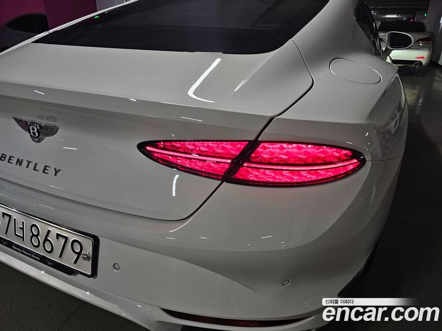 Bentley Continental 2025