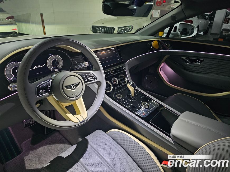 Bentley Continental 2025