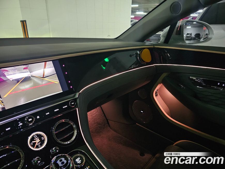 Bentley Continental 2025