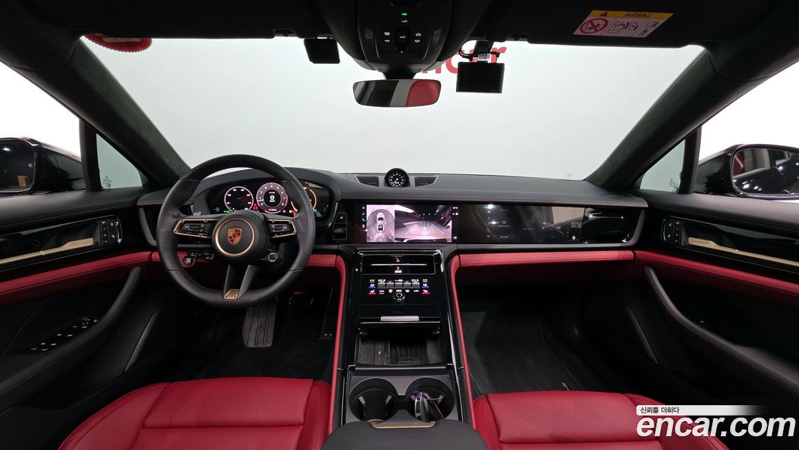 Porsche Panamera 2025