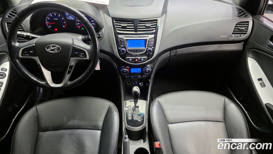 Hyundai Accent 2014