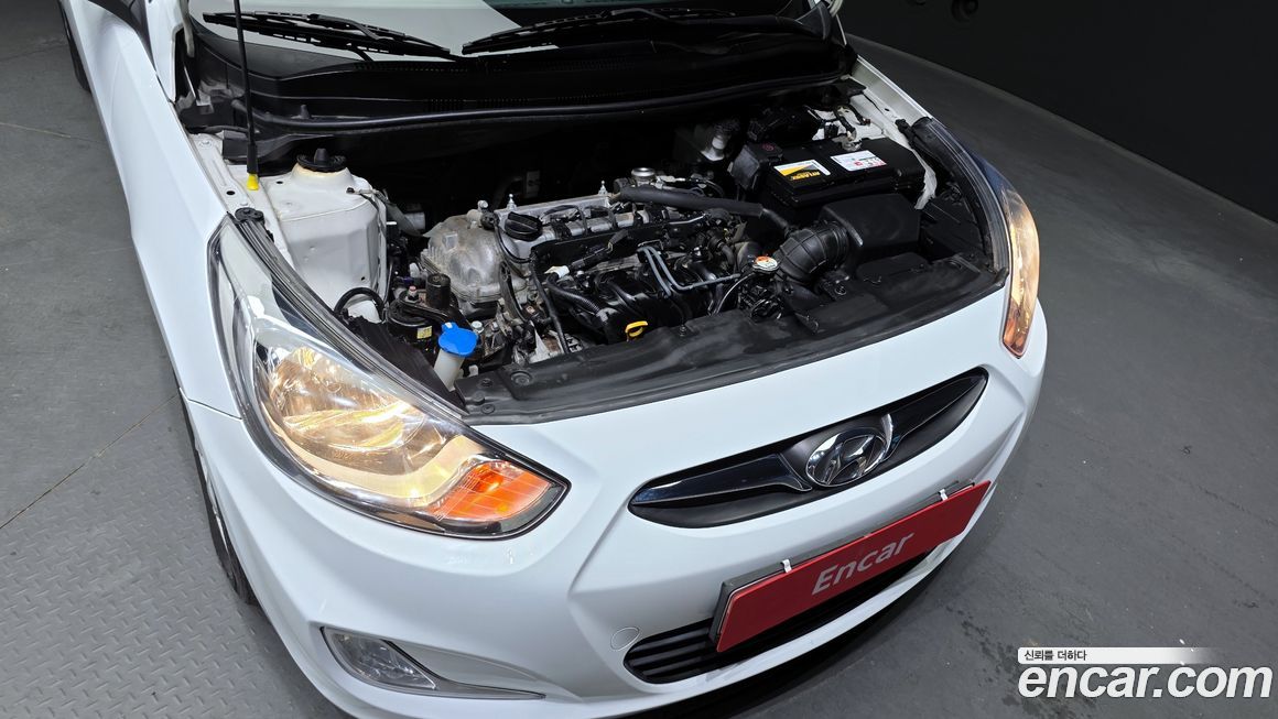 Hyundai Accent 2014