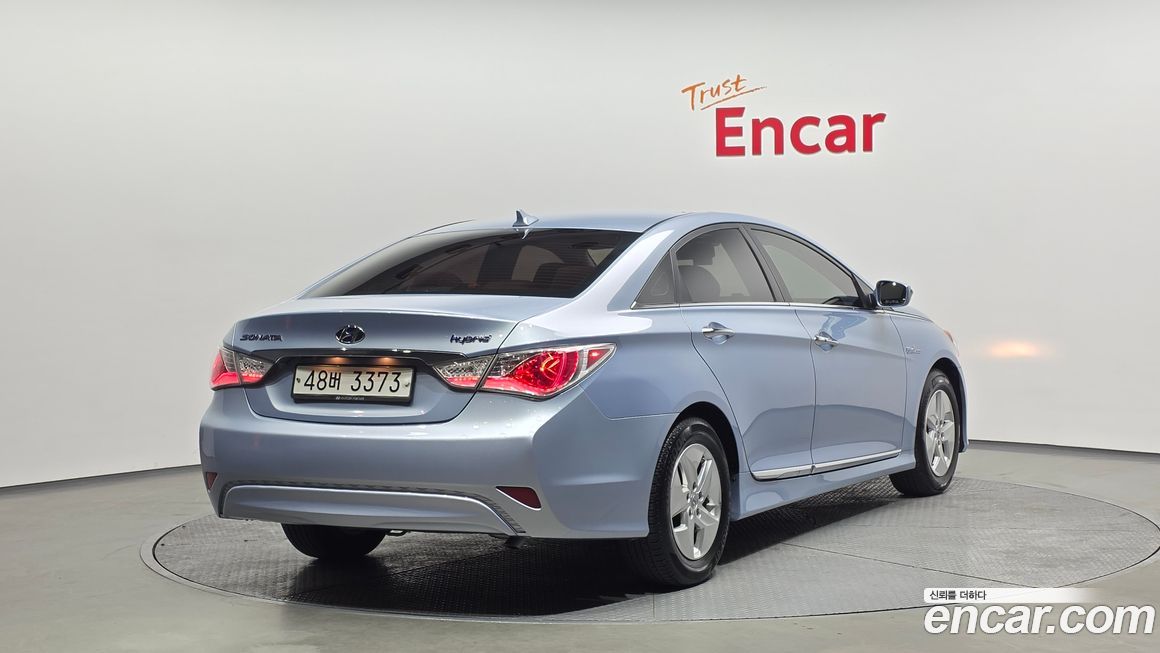 Hyundai Sonata 2011