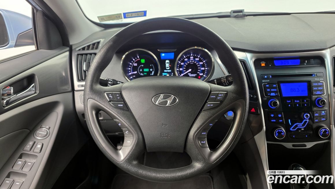 Hyundai Sonata 2011