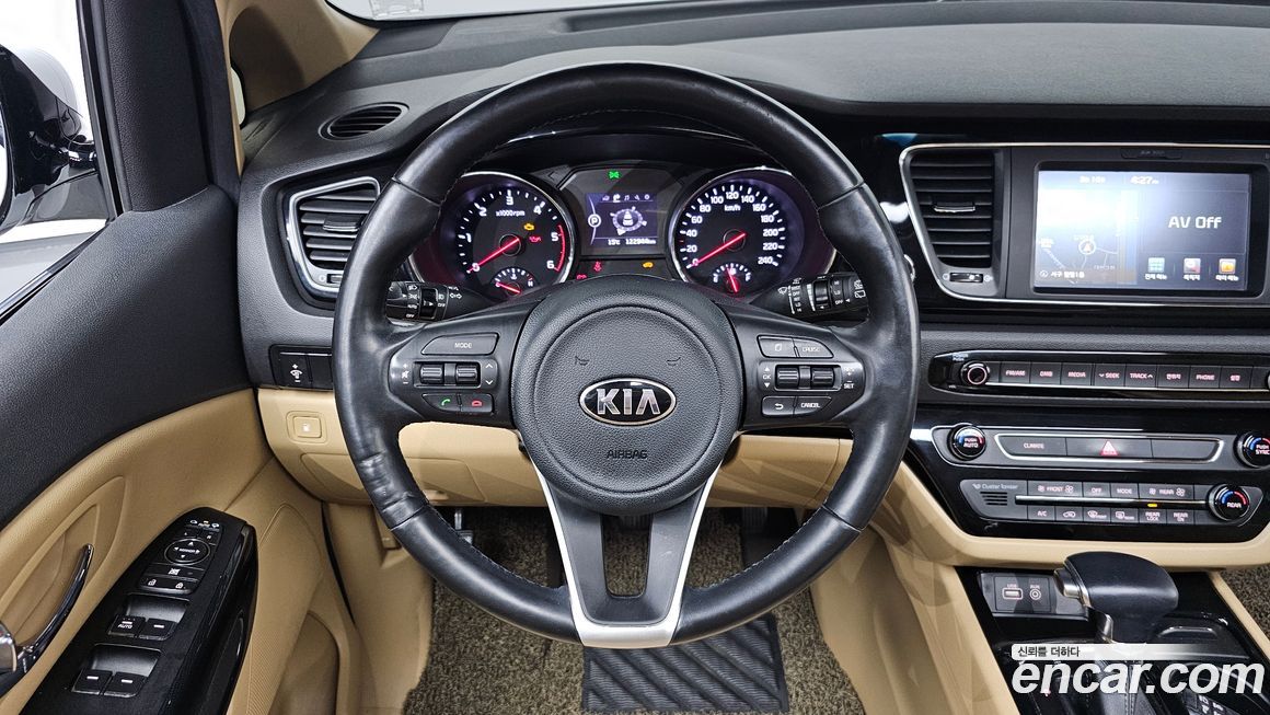 Kia Canival 2017