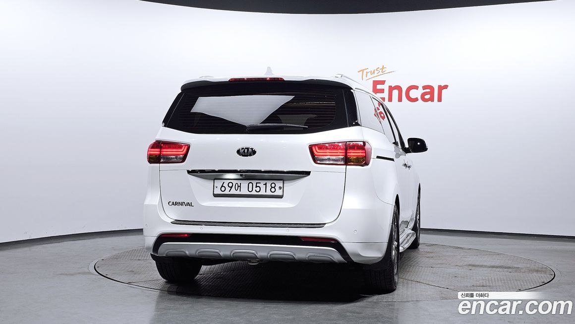 Kia Canival 2017
