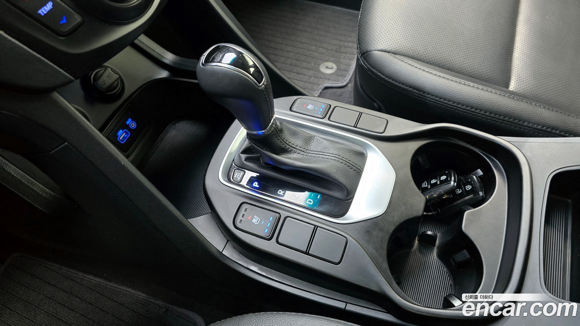 Hyundai Santafe 2016