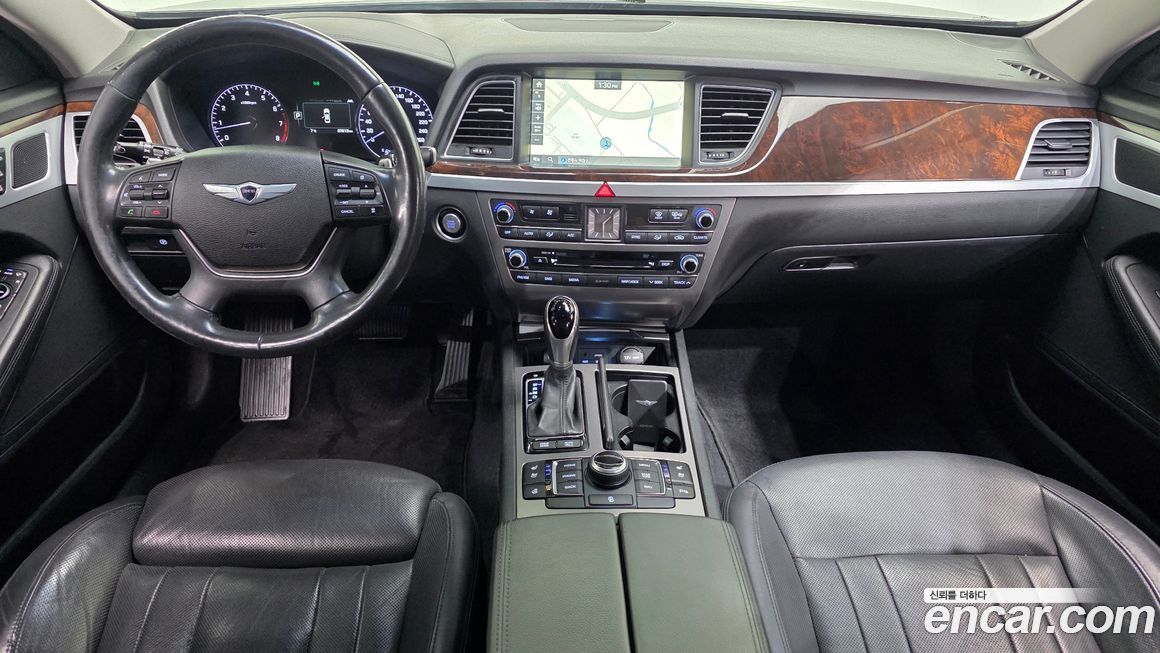 Hyundai Genesis 2014