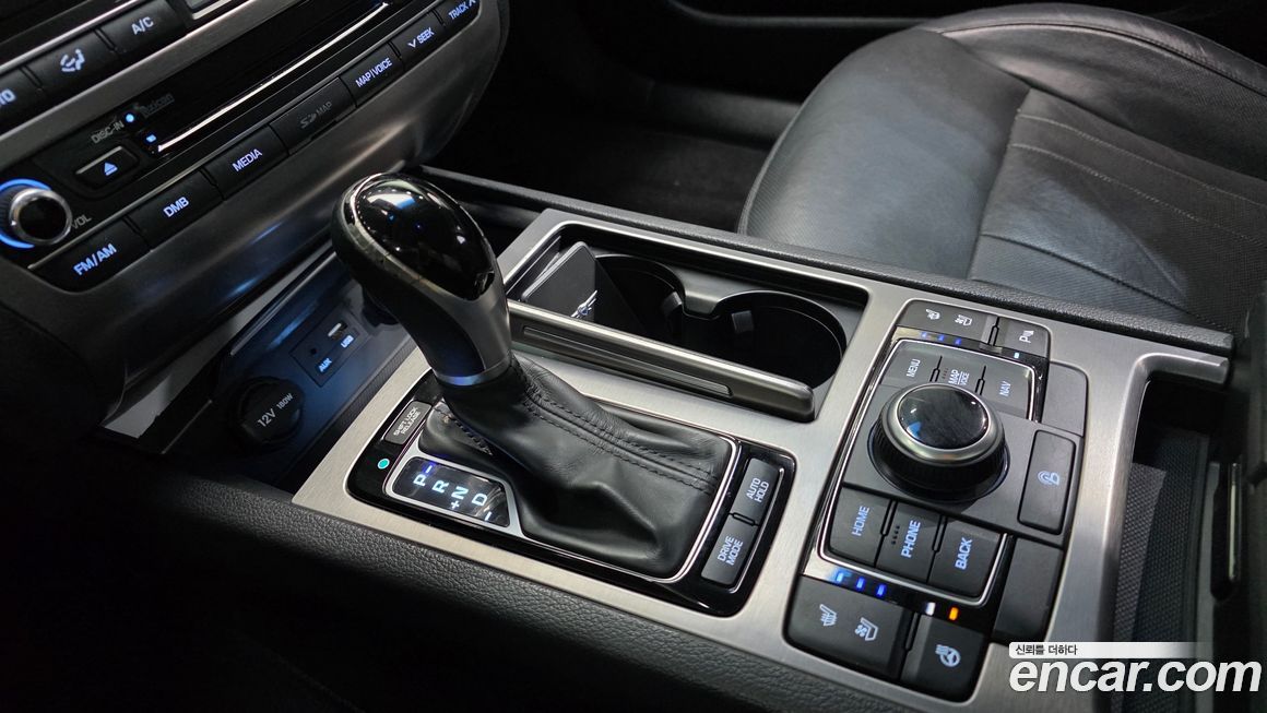 Hyundai Genesis 2014