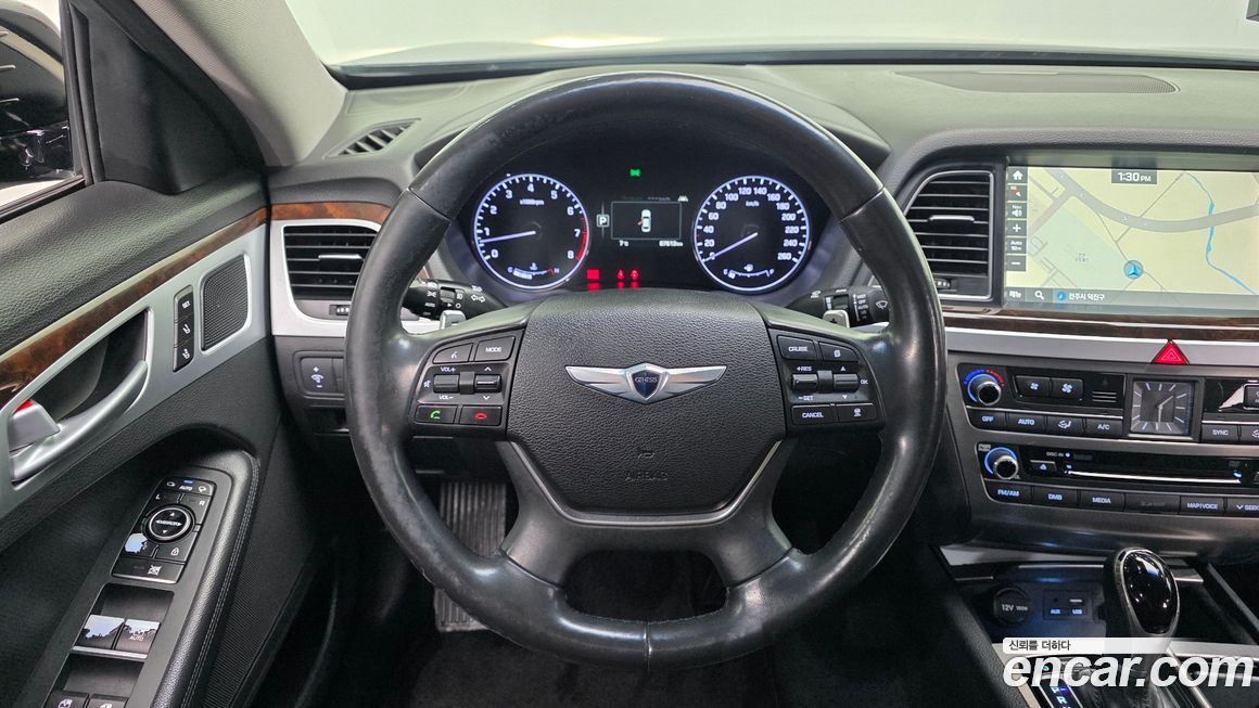 Hyundai Genesis 2014