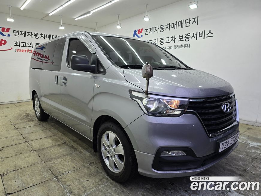 Hyundai Starex 2019