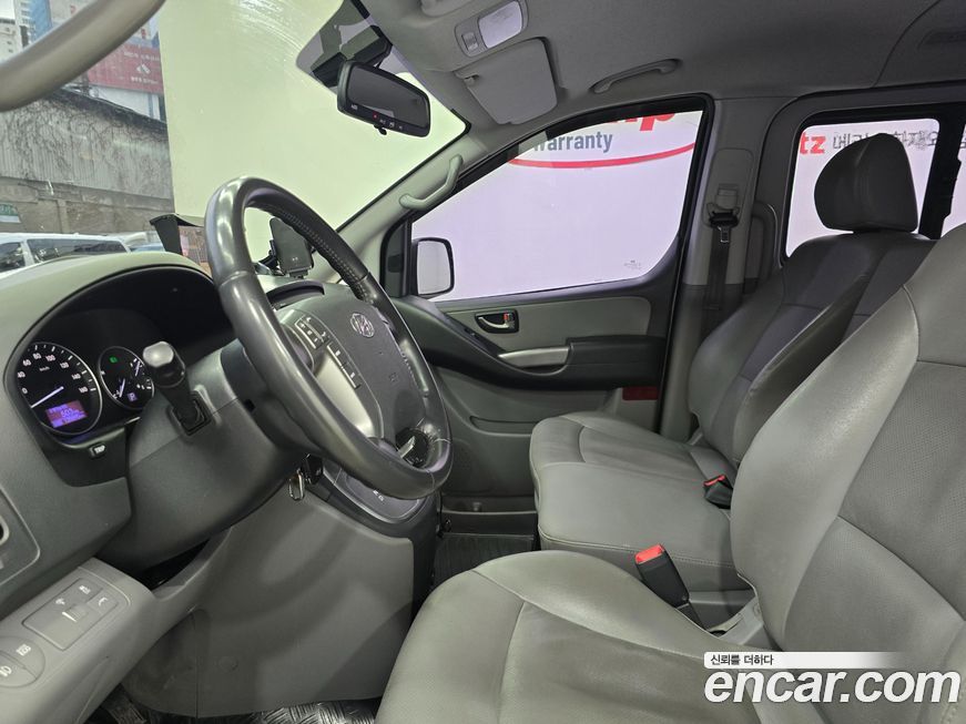 Hyundai Starex 2019