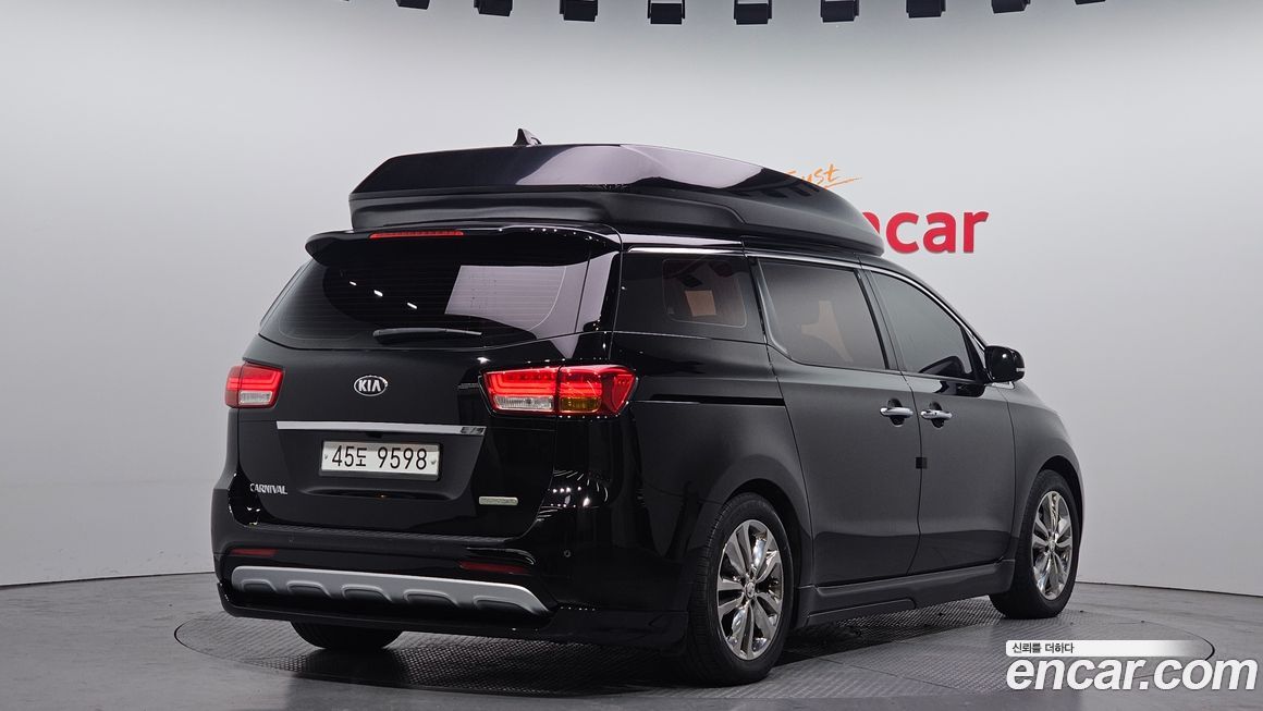 Kia Canival 2016