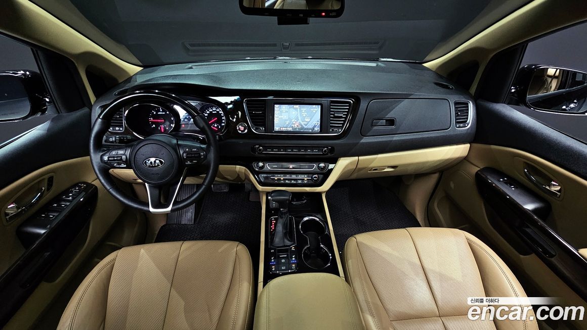 Kia Canival 2019